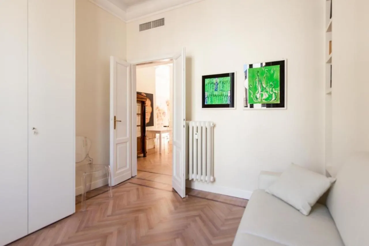 2 Bagni E Suite - House Of Art Center Milan Italie